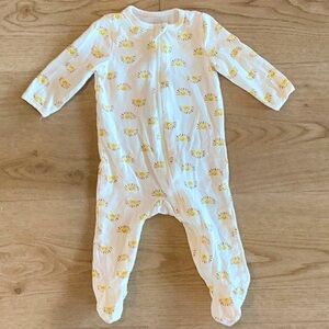 FOCUS Kids Onesie - cream with sun design!